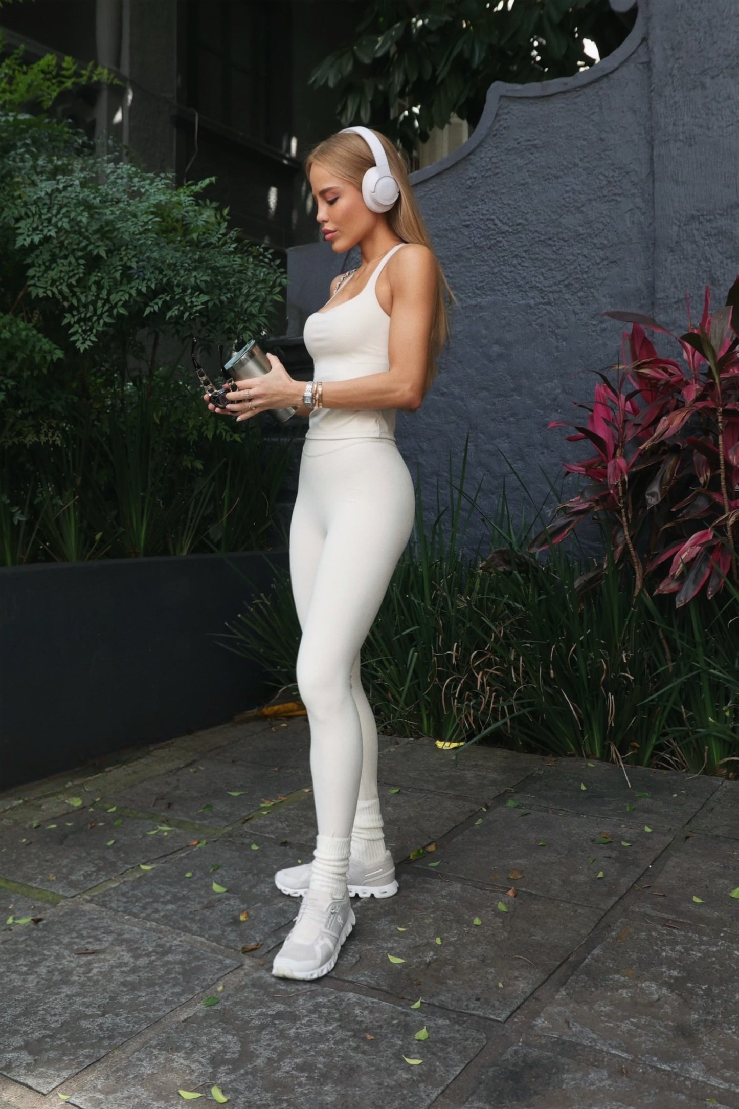 Conjunto "Vanille" Top Sculpt V com Legging